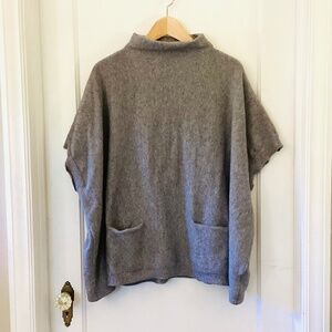 Alya Knit Poncho Gray Womens Small Medium Warm Cozy mock neck pockets Lagenlook